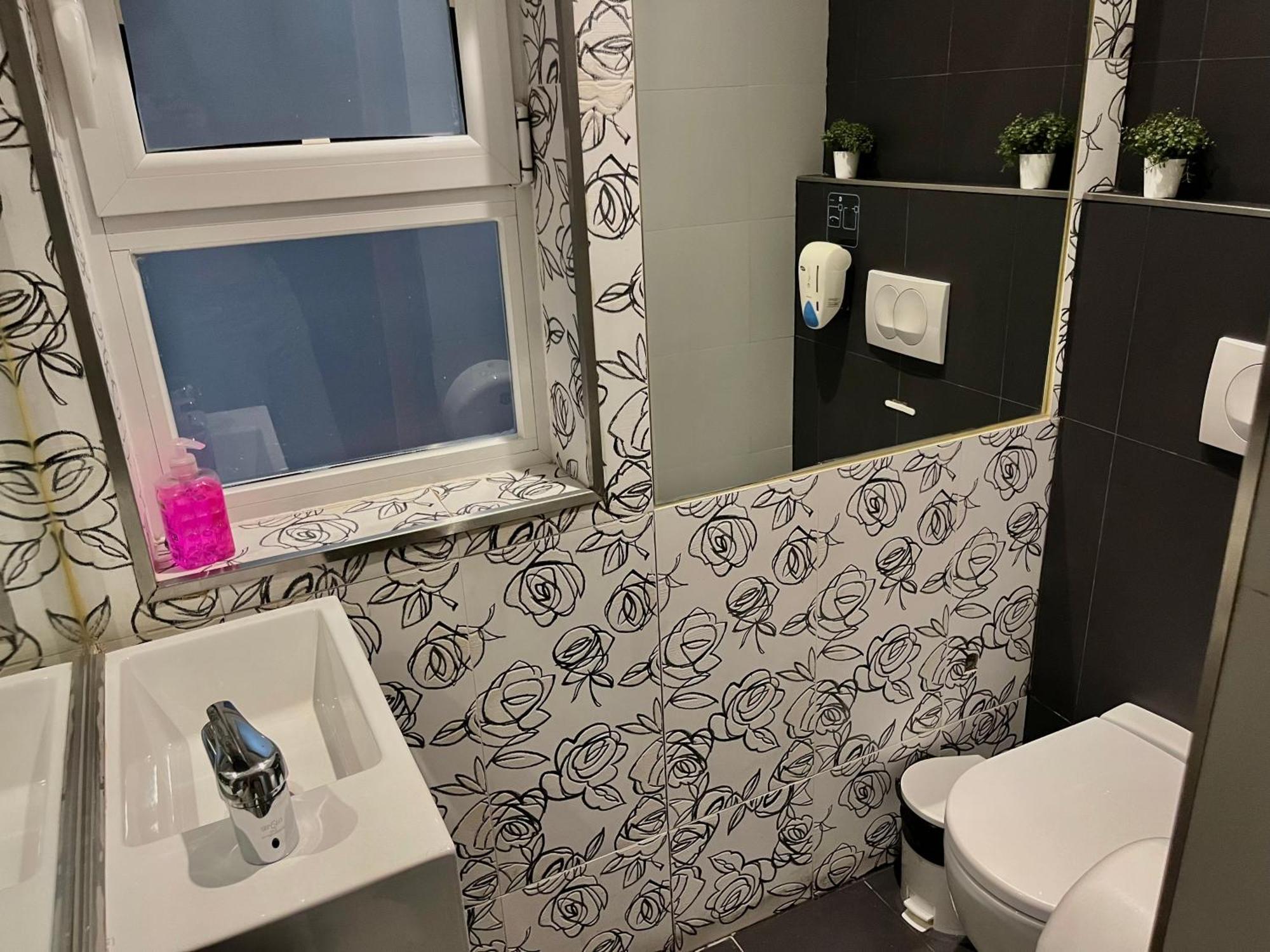 2 Bedroom Apartment - Bairro Alto Residence Lisboa المظهر الخارجي الصورة
